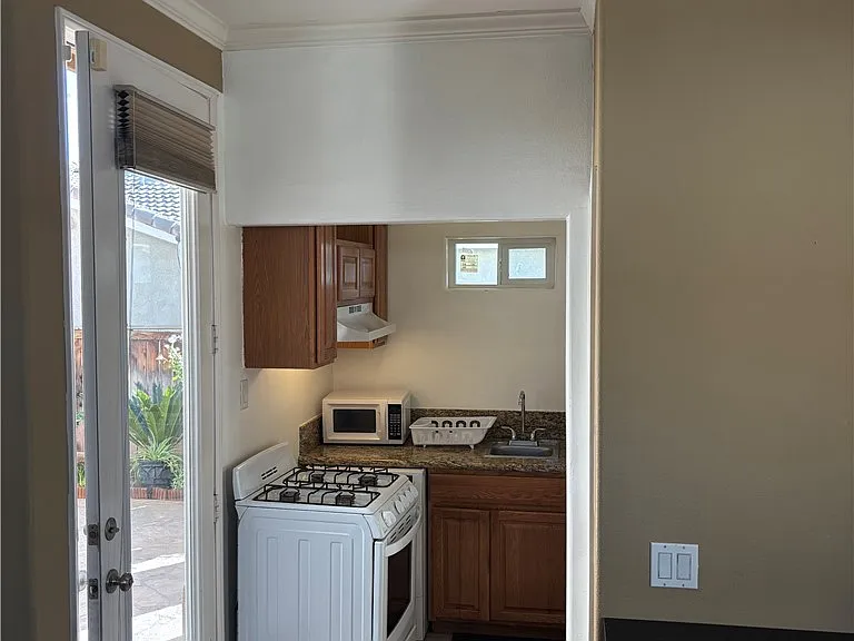 9840 Shadow Mountain Dr #9840 — Photo 3