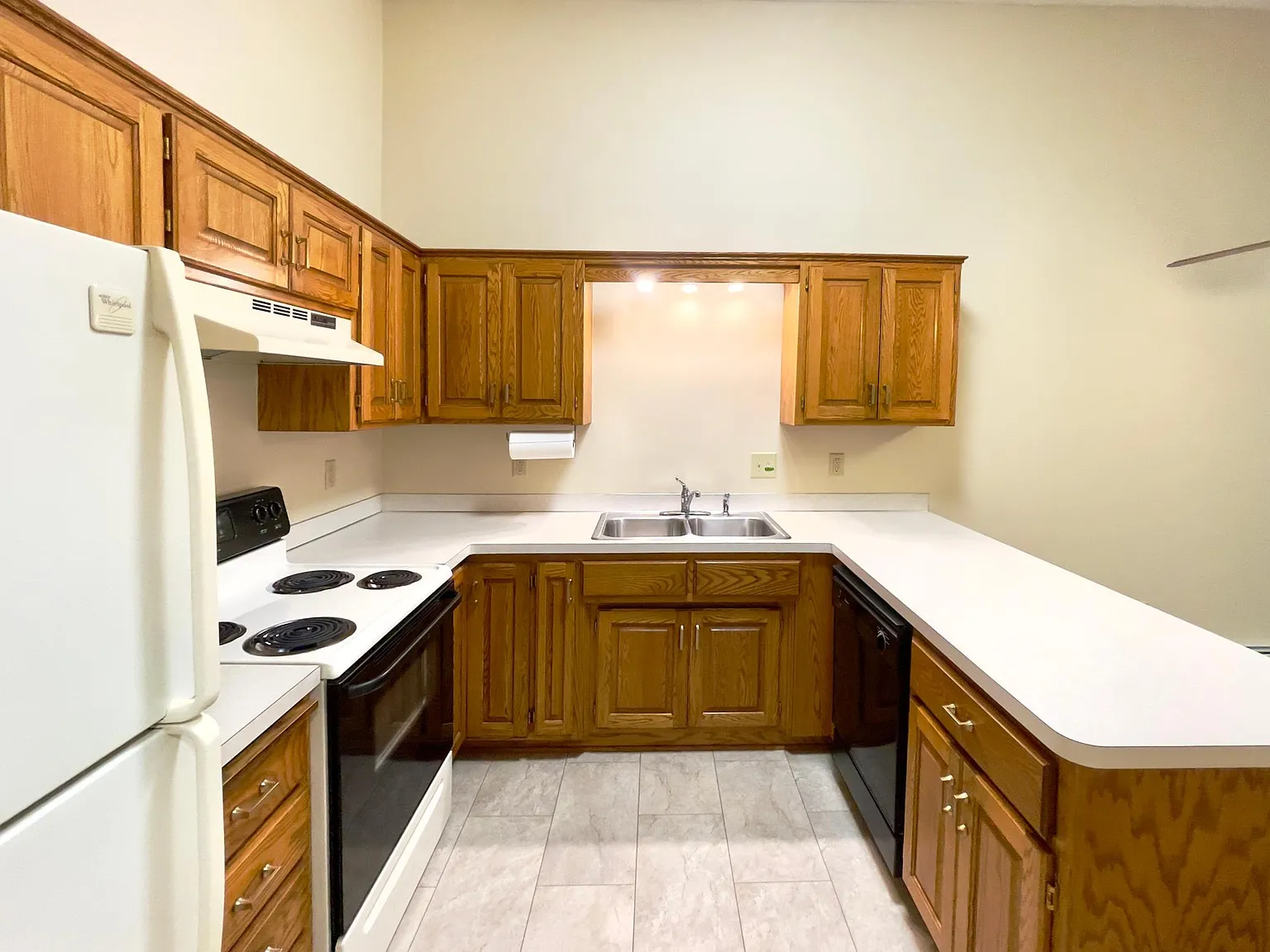 2 bed, 1.0 bath, 1000 sqft, $1,450 — Photo 3