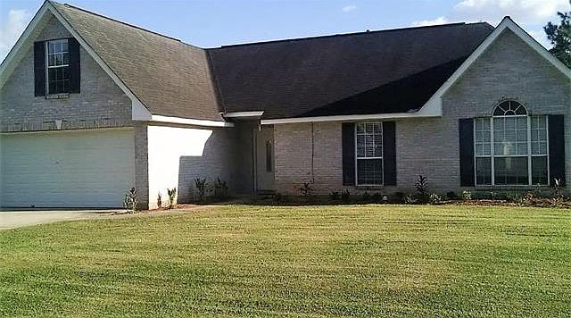 1st image of 143 Lazy Creek Dr