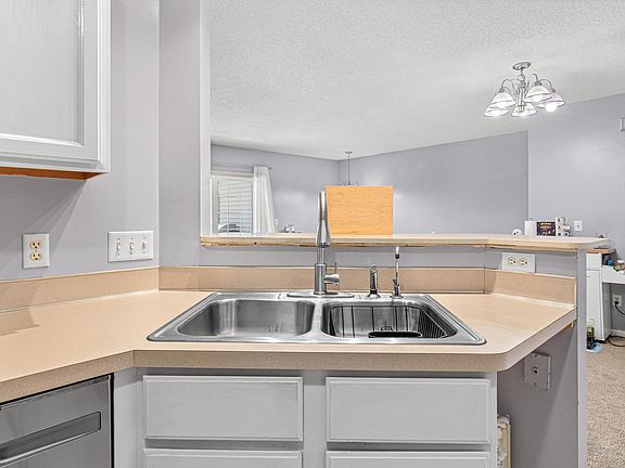 4th image of 11863 River Hills Dr