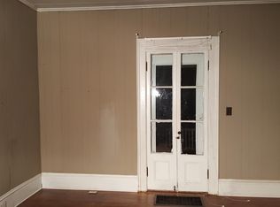 6233 W Lake Rd, Auburn, NY 13021