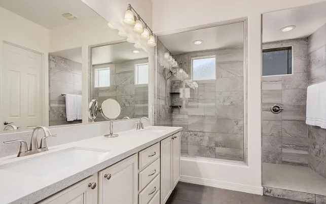 3269 E Ironside Ln — Photo 16