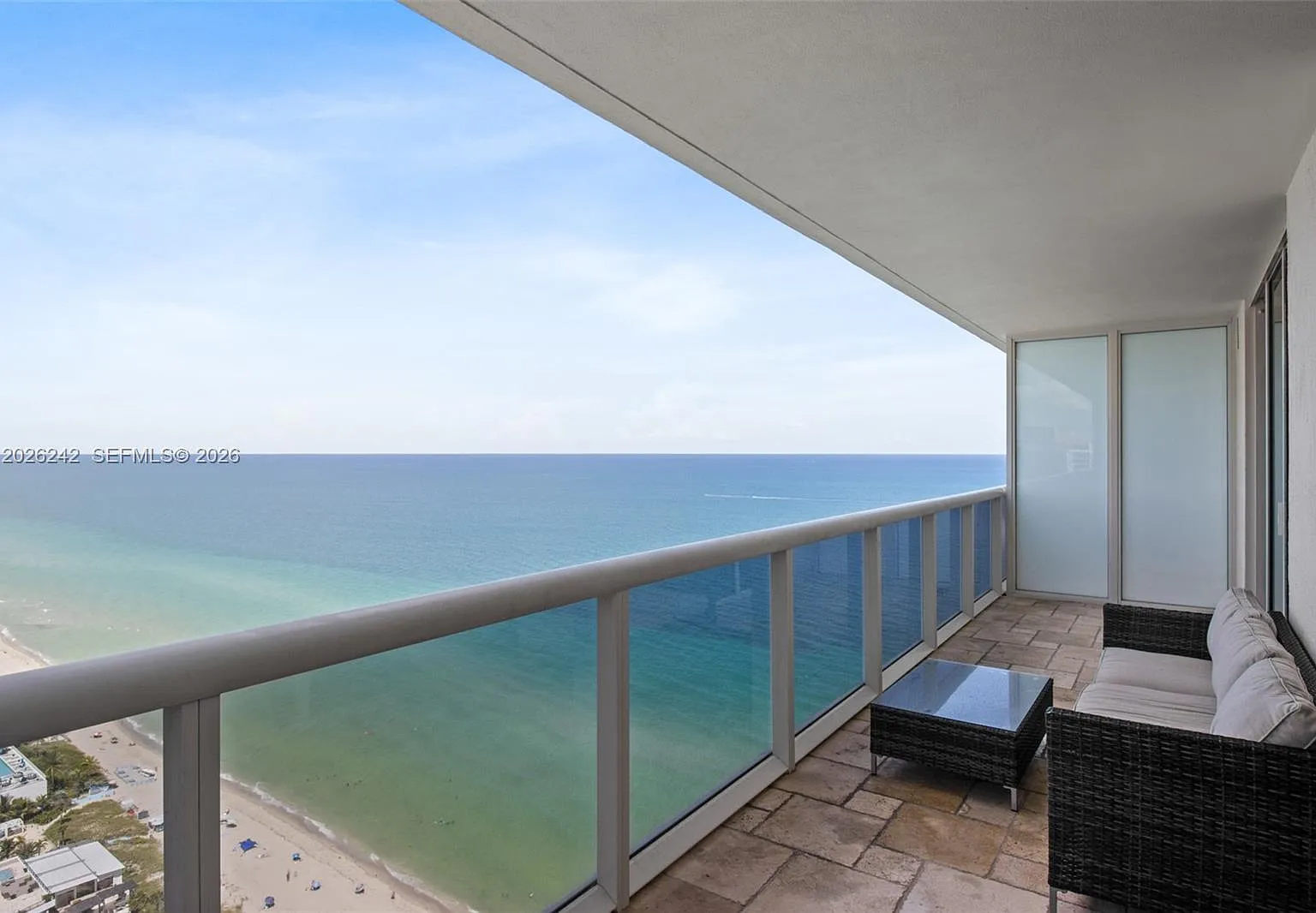 Beach Club Two — Photo 1