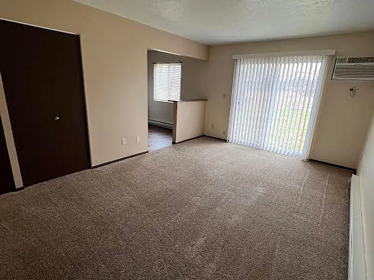 8120 Stadler Ave. — Photo 4