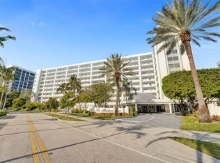 17700 N Bay Rd APT 706, Sunny Isles Beach, FL 33160