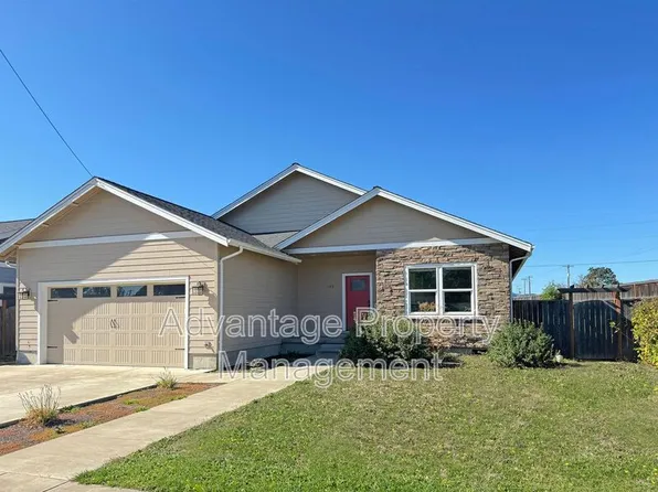 106 S 21st St, Philomath, OR 97370