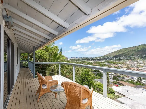 3081 Paty Dr APT F, Honolulu, HI 96822