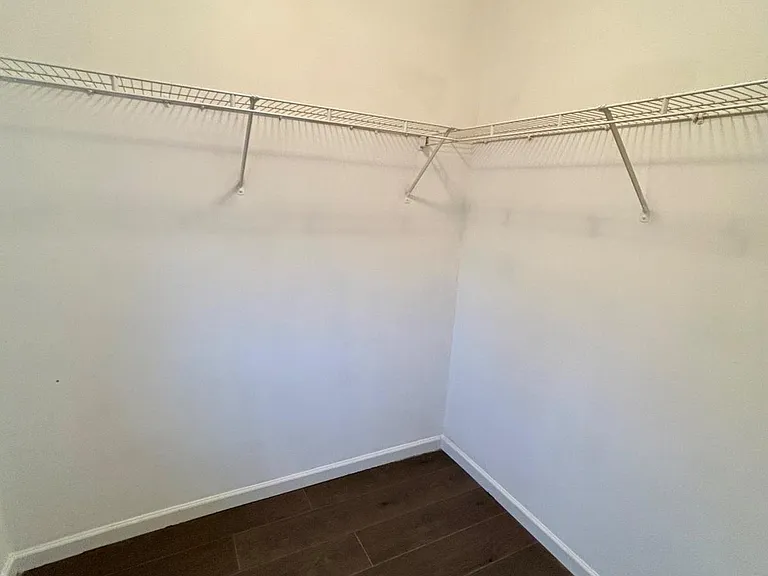 4201 High Park Ln — Photo 16