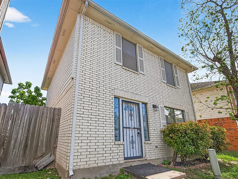 8617 Mapletwist St — Photo 5