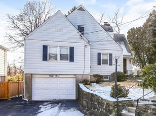 59 View St W, Greenwich, CT 06830
