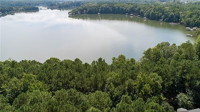 1st image of 7038 Lakeside Point Dr