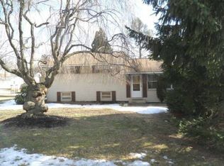 702 Breezewood Dr, Mechanicsburg, PA 17055