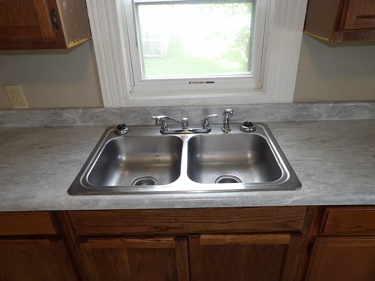 400 Noel Ave — Photo 30