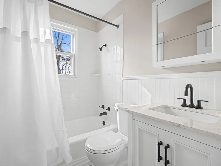 600ChurchillDrive22_06292026