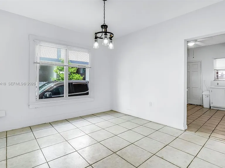 1243 SW 3rd St — Photo 15