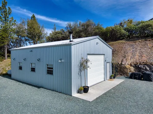 14190 Shake Ridge Rd, Sutter Creek, CA 95685