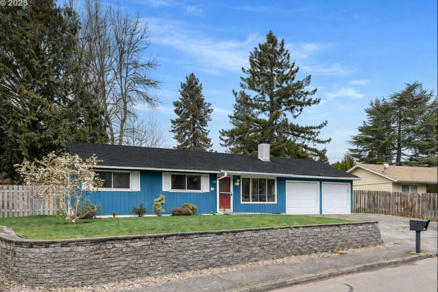 11715 SW Burlcrest Dr photo 1