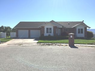 584 Aspen Cir, Preston, ID 83263