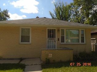 5005 N 67th St, Milwaukee, WI 53218