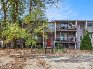 29860 W 12 Mile Rd APT 604, Farmington Hills, MI 48334