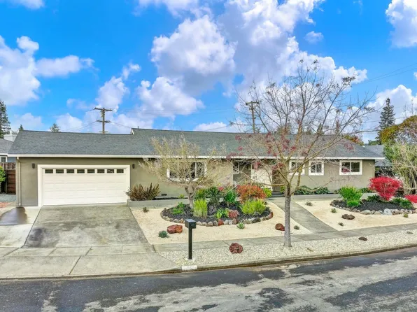 1083 Dellbrook Drive, Napa, CA 94558