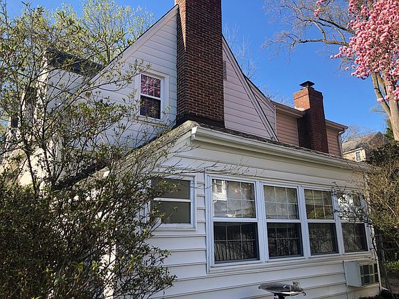 5th image of 9804 Kensington Pkwy