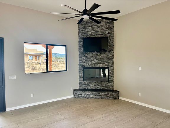 5th image of 22 La Guardia Rd