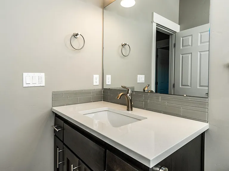 63063 NE Fairey Ct — Photo 7