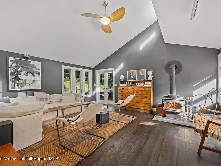 46 E Pond Lilly Rd — Photo 5