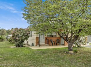 38 Falmouth St, Toms River, NJ