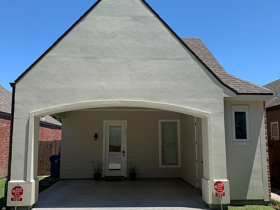 1st image of 107 Floridian Ln