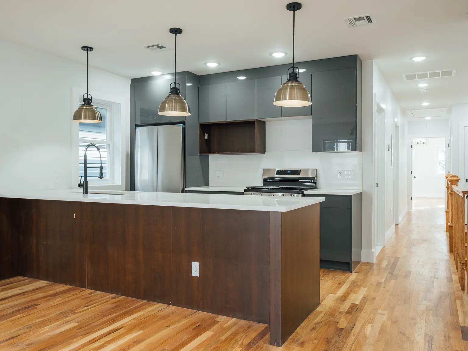 88 Hollywood Avenue - 2 — Photo 1