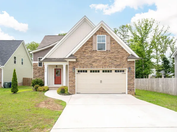 1725 Oakvale Dr, Chattanooga, TN 37421