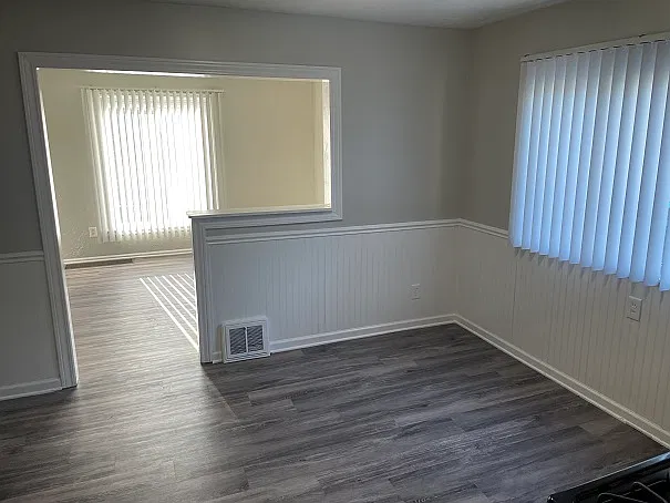 3 bed, 1160 sqft, $1,900 — Photo 4
