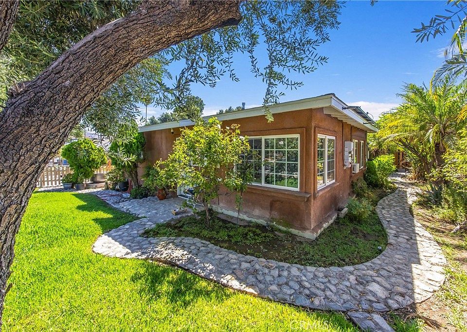 1st image of 7609 El Cerrito Rd