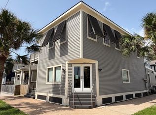 1803 21st St #UP, Galveston, TX 77550