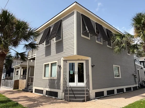 1803 21st St #Up, Galveston, TX 77550