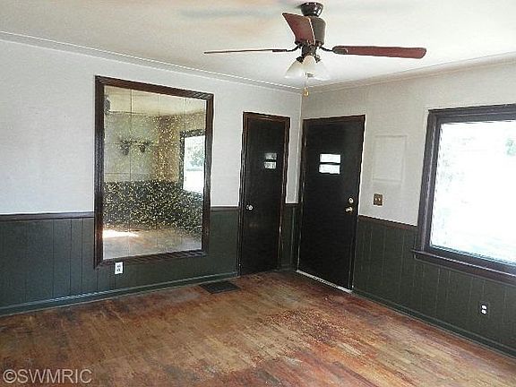 4th image of 1334 Colfax Ave