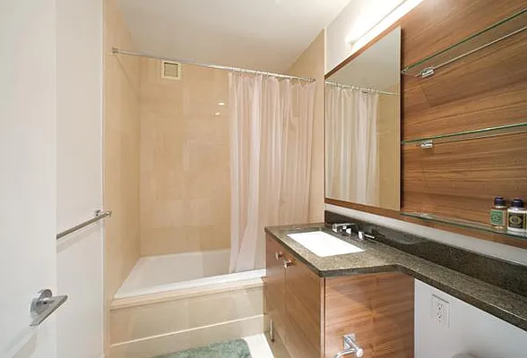 Rented by Keller Williams NYC | media 35