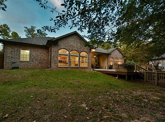4th image of 41611 N Mill Dr