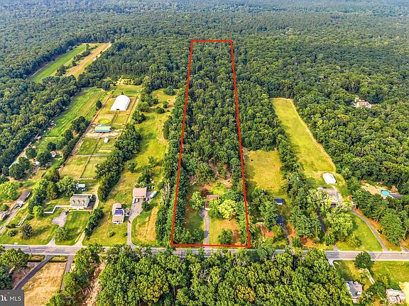 2nd image of 968 Carmel Rd