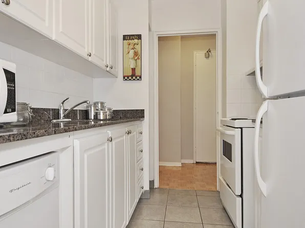 Central Park Terrace (A)