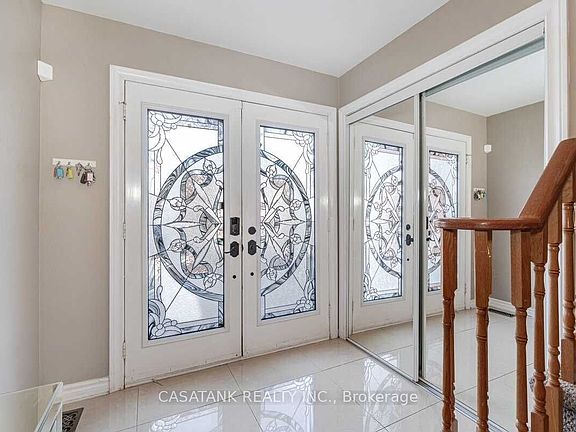 3rd image of 59 Lormel Gate