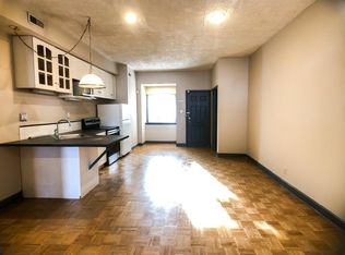 325 N Front St #B, Philadelphia, PA 19106