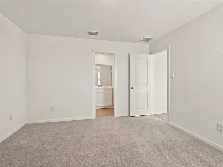 3642 Georgia Trce — Photo 16