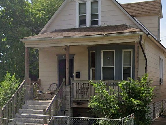 5th image of 353 E 119th St