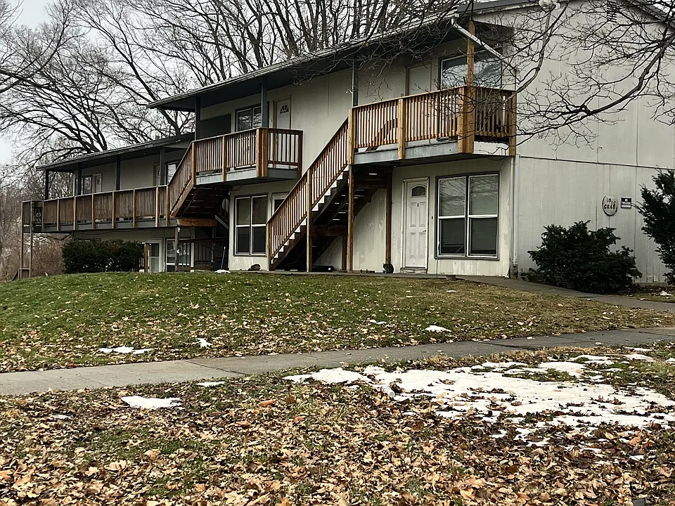1015 Grant Ave #3C