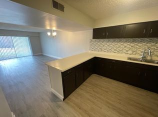 Lakeview Terrace Apartments, Lake Villa, IL 60046