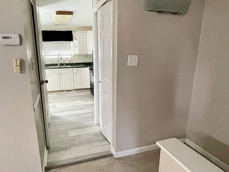 308 Ridge Point Cir — Photo 12