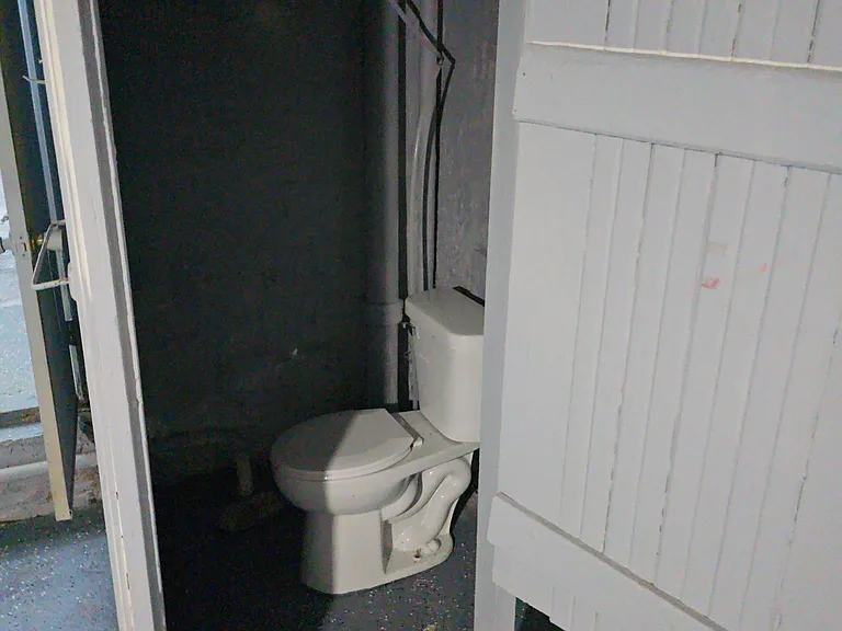 441 E Hudson St — Photo 6